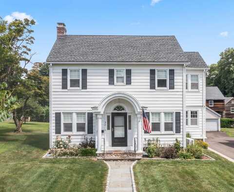 32 Prince Place, Stamford, CT 06905