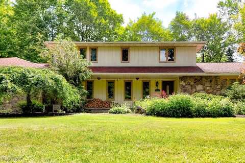 14745 Sleepy Hollow Drive, Novelty, OH 44072