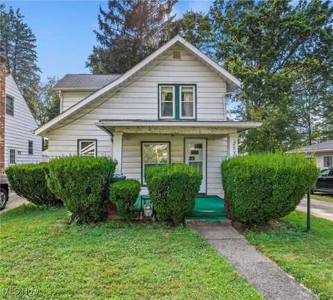 2034 High Street, Cuyahoga Falls, OH 44221