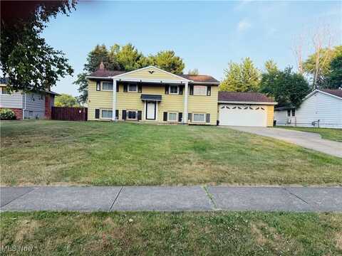 13143 Richards Drive, Strongsville, OH 44149