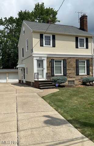 9012 W Moreland Road, Parma, OH 44129