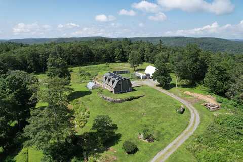 35 College Street, Cornwall, CT 06759