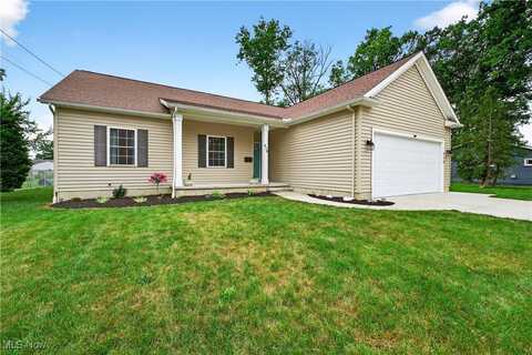 438 E 319th Street, Willowick, OH 44095
