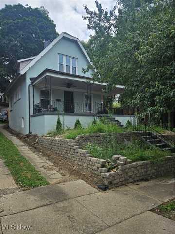 166 Marvin Avenue, Akron, OH 44302