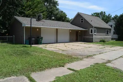 170 15TH AVENUE NORTH, Wisconsin Rapids, WI 54495