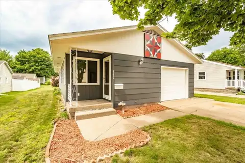 930 12TH STREET SOUTH, Wisconsin Rapids, WI 54494