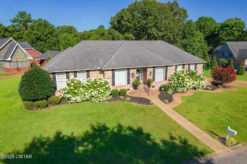 9 Ashworth Cove, Jackson, TN 38305