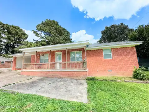 2312 Roellen Newbern Road, Dyersburg, TN 38024