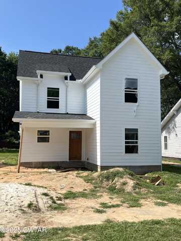 118 Roland Avenue, Jackson, TN 38301