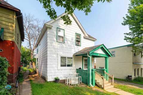 420 S 18th Ave E, Duluth, MN 55812
