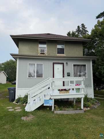 502 N 3rd Ave, Proctor, MN 55810