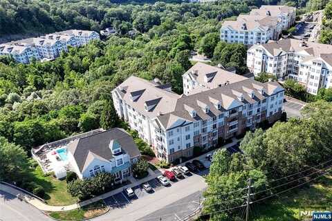 1315 Wharton Court, Riverdale, NJ 07457