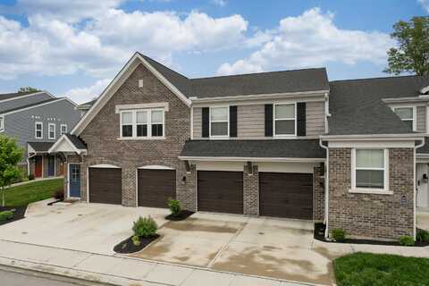 692 Daphne Way, Crescent Springs, KY 41017
