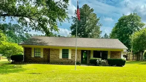 601 Ruth Place, Center, TX 75935