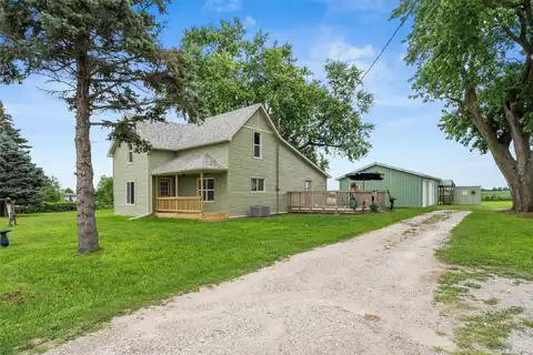 1620 Oregon Drive, Knoxville, IA 50138