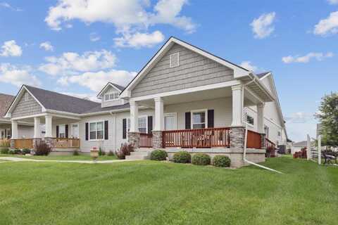 9856 Regatta Lane, Johnston, IA 50131