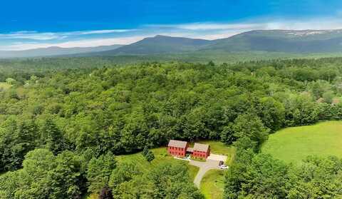 35 Sturgis Circle, Grantham, NH 03753