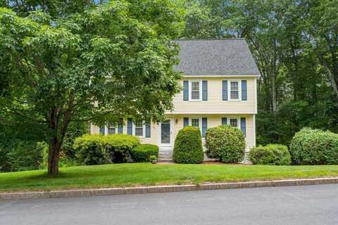 39 Autumn Run, Hooksett, NH 03106