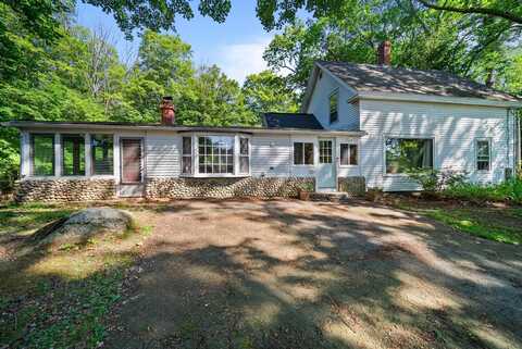 50 Long Hill Road, Raymond, NH 03077