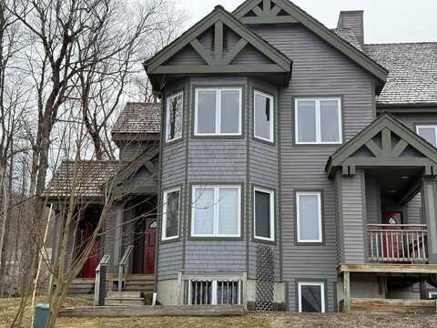 143 Bridge Road, Jay, VT 05859