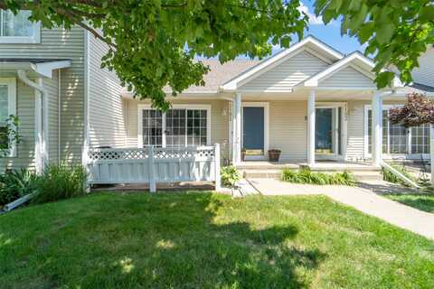 4425 Mills Civic Parkway unit: 1102, West Des Moines, IA 50265