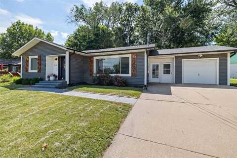 1240 63rd Street, Windsor Heights, IA 50324