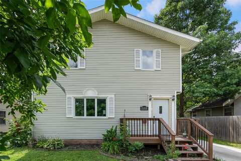 2118 37th Street, Des Moines, IA 50310