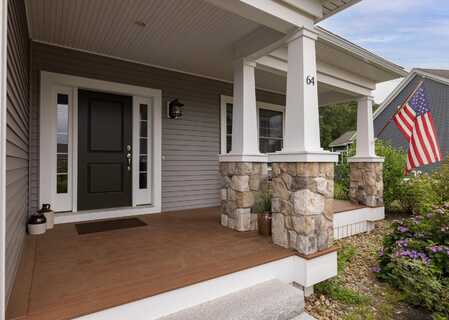 64 Boxwood Path, Greenland, NH 03840
