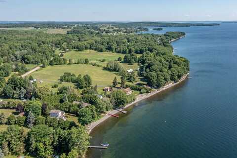 76 East Shore South, Grand Isle, VT 05458