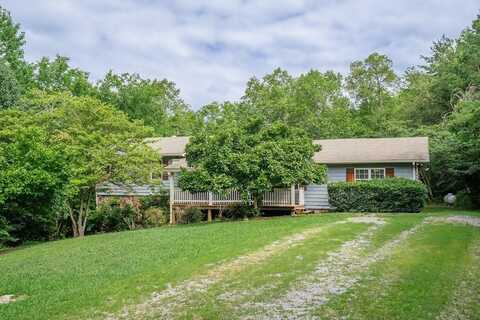 3431 Oakland Heights Dr, Tunnel Hill, GA 30755