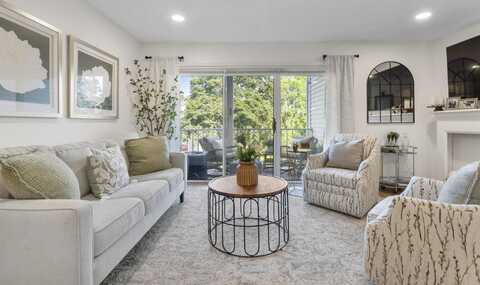 2 Scituate Place, Merrimack, NH 03054