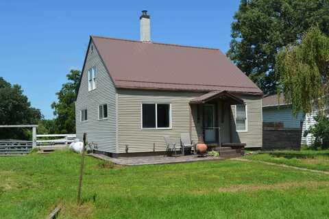 20144 22nd, Maquoketa, IA 52060