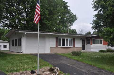 30154 395th Ave, Bellevue, IA 52031