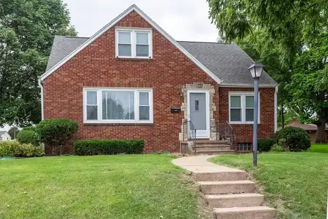 2801 Balke, Dubuque, IA 52001