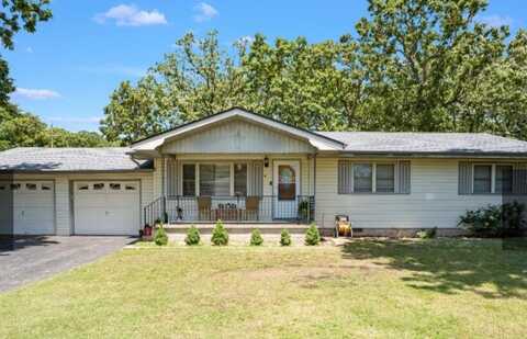 405 Lake Road 3 E, Grove, OK 74344