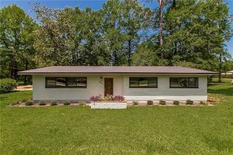305 PEACH TREE Drive, Bogalusa, LA 70427