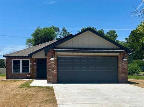 100 N Indianola Street, Pryor, OK 74361