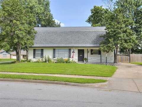 7164 E 53rd Place, Tulsa, OK 74145