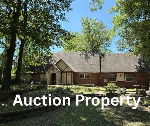 13512 E 67th Street, Broken Arrow, OK 74012