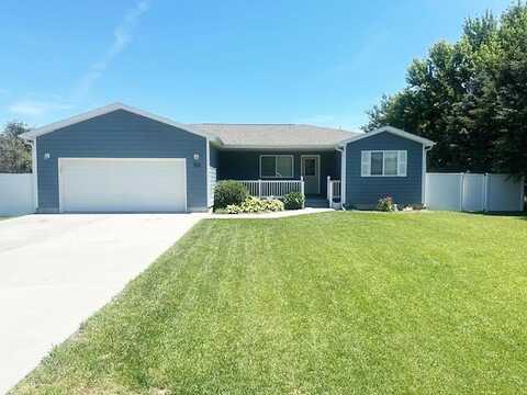 706 Pawnee Lane, Broken Bow, NE 68822