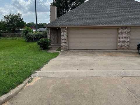 610 Linda Drive, Joshua, TX 76058