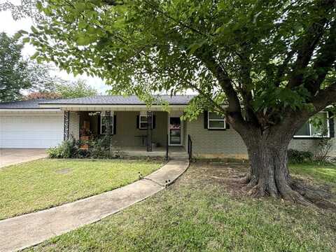 1085 W Park Street, Stephenville, TX 76401