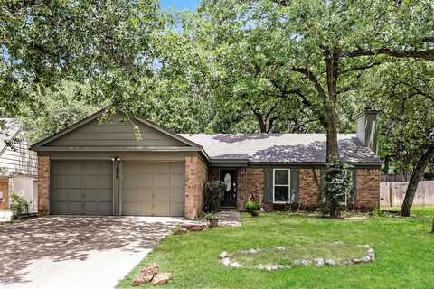 1800 Chittam Drive, Euless, TX 76039