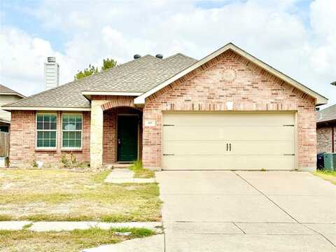 416 Lead Creek Drive, Fort Worth, TX 76131
