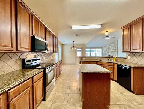1005 Tallahassee Drive, Denton, TX 76208