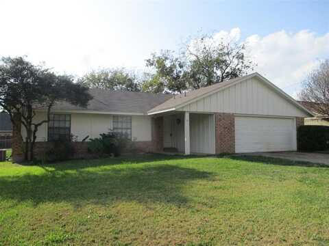 401 Lumpkin Drive, Ennis, TX 75119