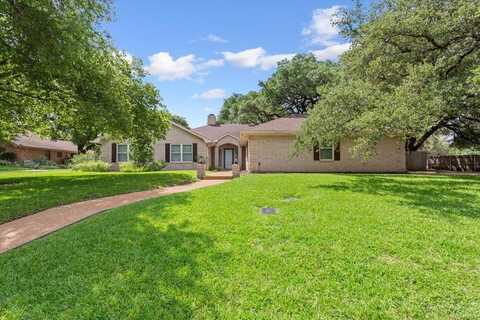 7916 Old McGregor Road, Woodway, TX 76712