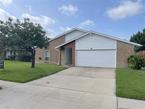 2406 Via Barcelona, Carrollton, TX 75006