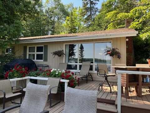 2365 S Crooked Tree LN, Cedarville, MI 49719