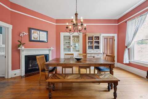 539 Benton Street, Santa Rosa, CA 95404